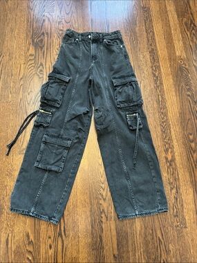 🖤🖤 DIVIDED Women’s Black Cargo Wide-Leg Jeans